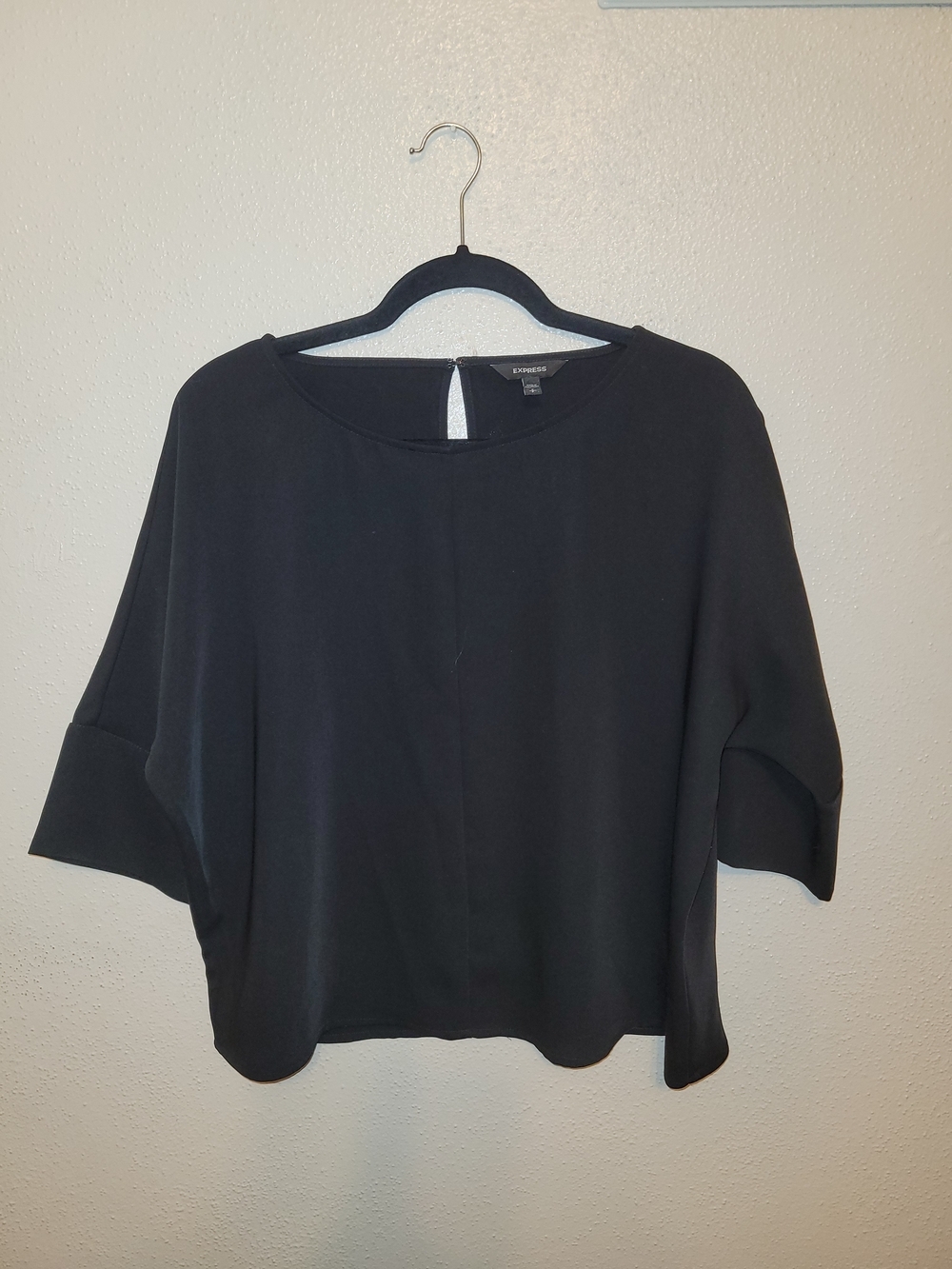 Express Black Flowy Short-Sleeve Women's Top Size Small